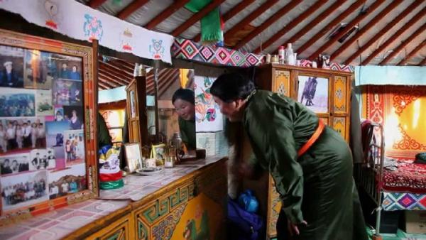 “Би монгол хүн” УСК олон улсын кино наадамд амжилттай оролцлоо